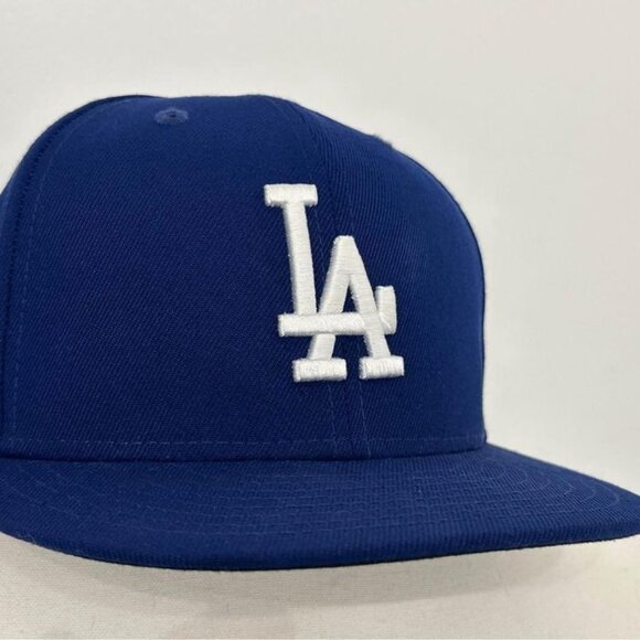 Los Angeles Dodgers New Era Official On-Field For Players Fitted Baseball Hat - Picture 2 of 7